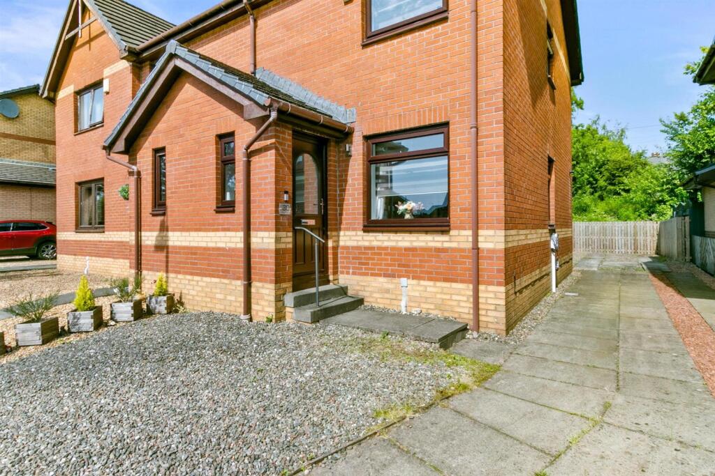 House in Glasgow, West Dunbartonshire - More