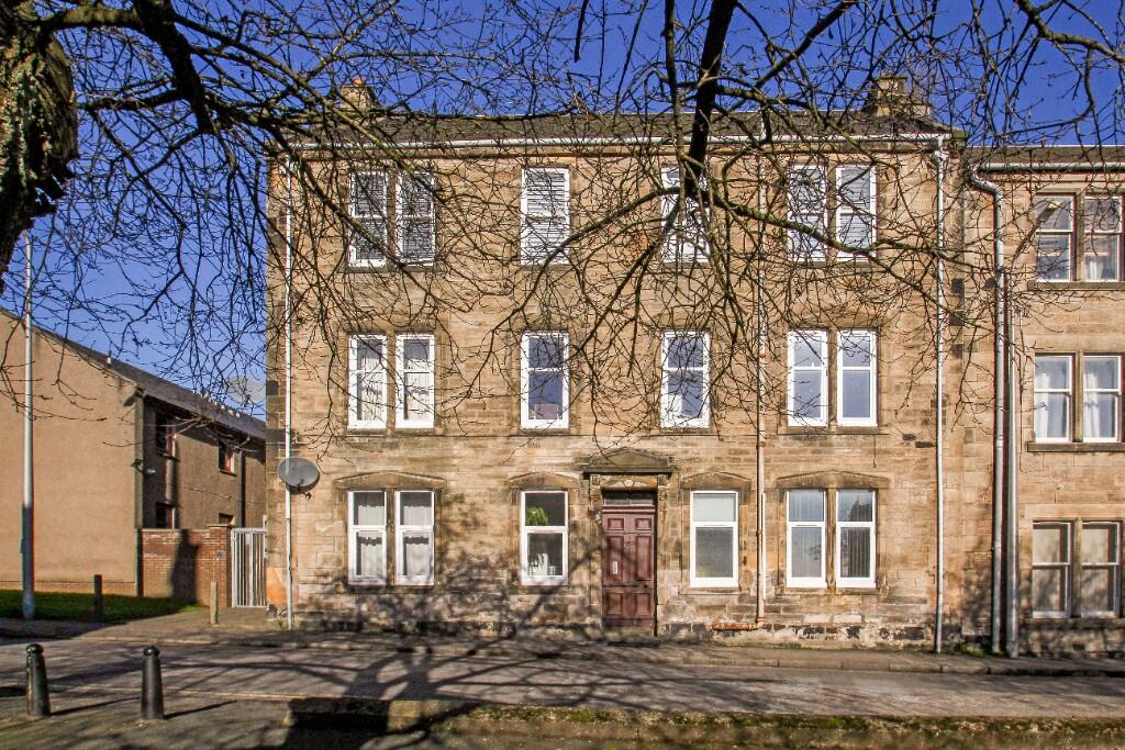 Main image of property: 72b James Street, Dunfermline, Fife, KY12 7QF