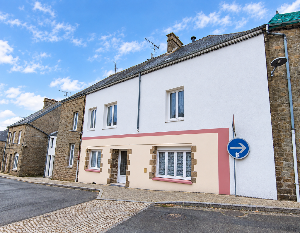 Main image of property: St-Denis-de-Gastines, Mayenne, Pays de la Loire