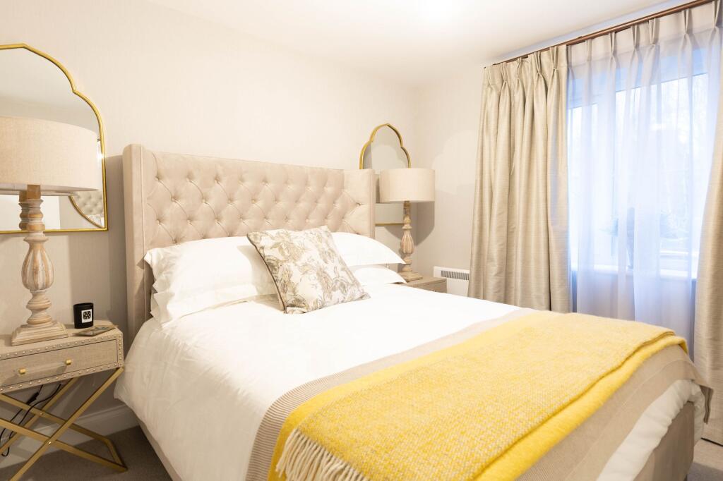 Apartment in Warrington - View 3