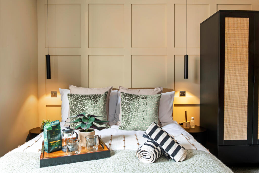 Main image of property: Room 3, Bennett Street NG10 4RA