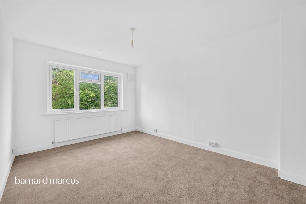 House in London, Coombe - View 5