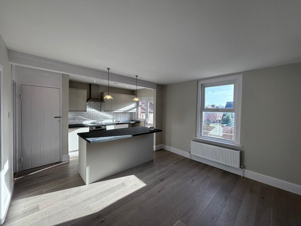 House in Bath - View 5