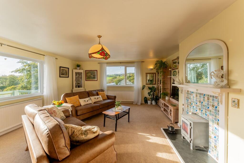 House in Llandrindod Wells - View 2
