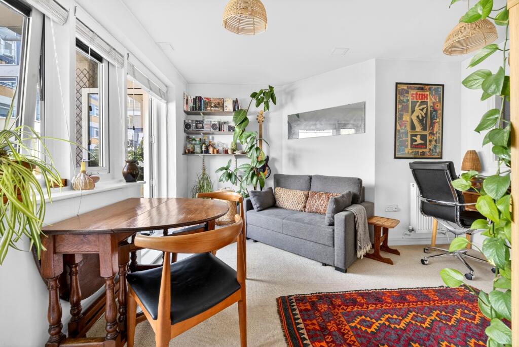 Apartment in London - View 2