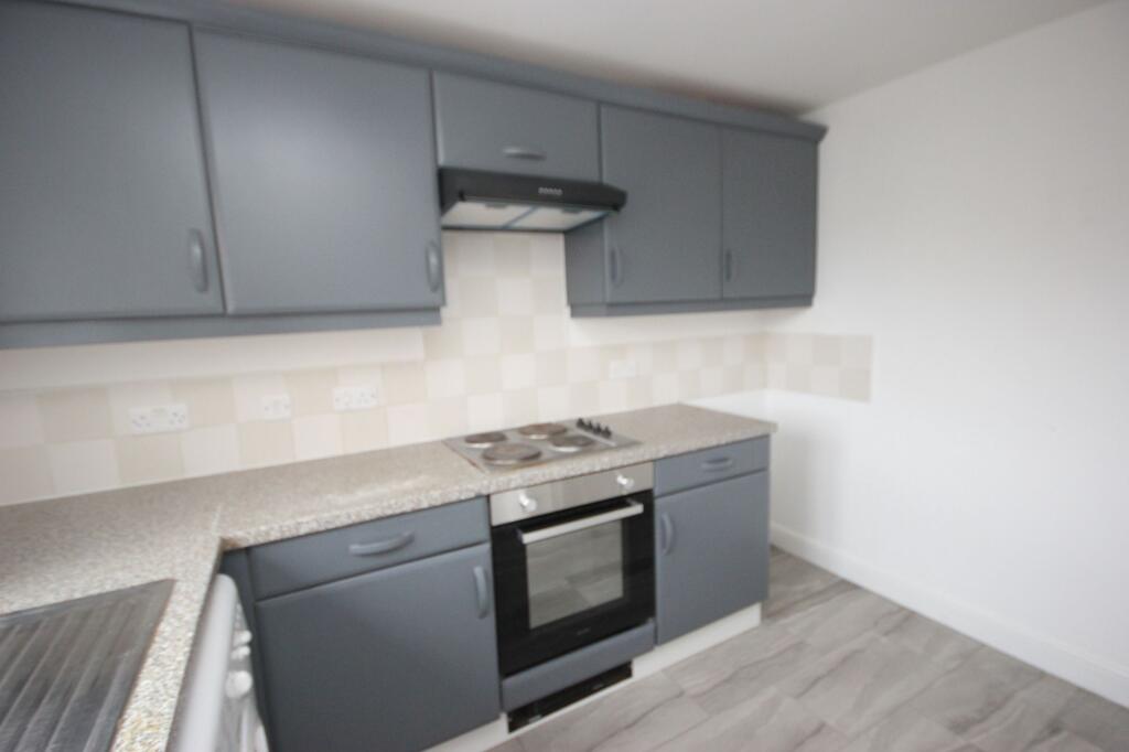 Firbank Close, Ashton-Under-Lyne, OL7 photo 4