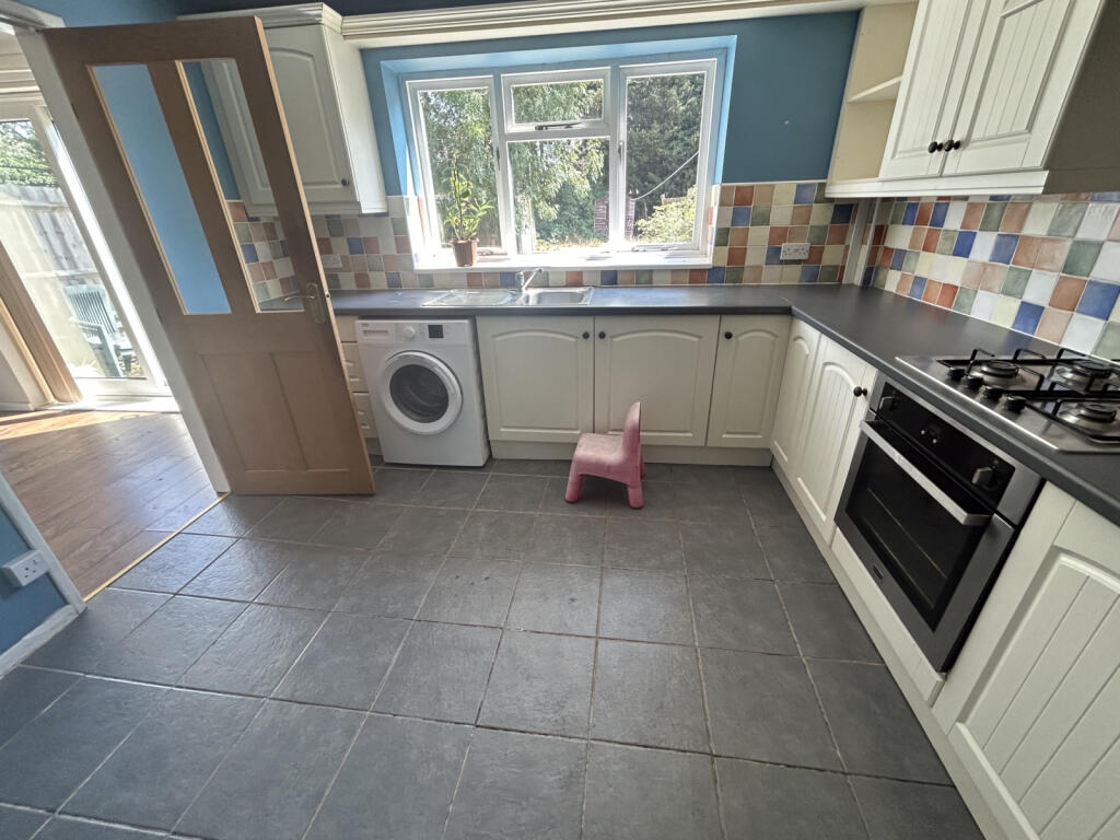 House in Leamington Spa, Sydenham, Royal Leamington Spa - View 4