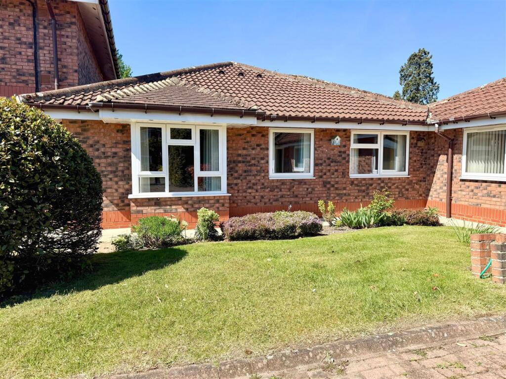 Main image of property: Greenshaw Drive, Wigginton, York