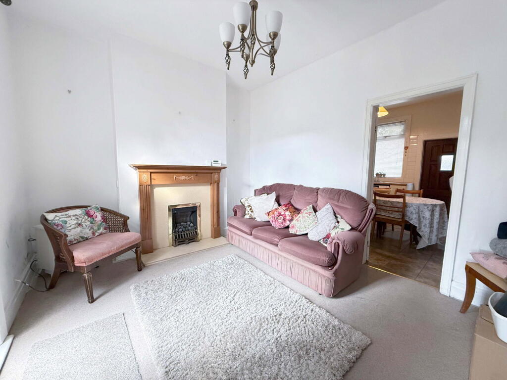 House in Sefton, Liverpool City Region - View 4
