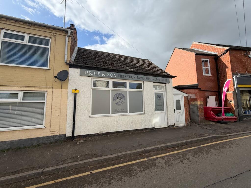 Main image of property: 14 High Street, Billingborough, Sleaford, NG34 0QA