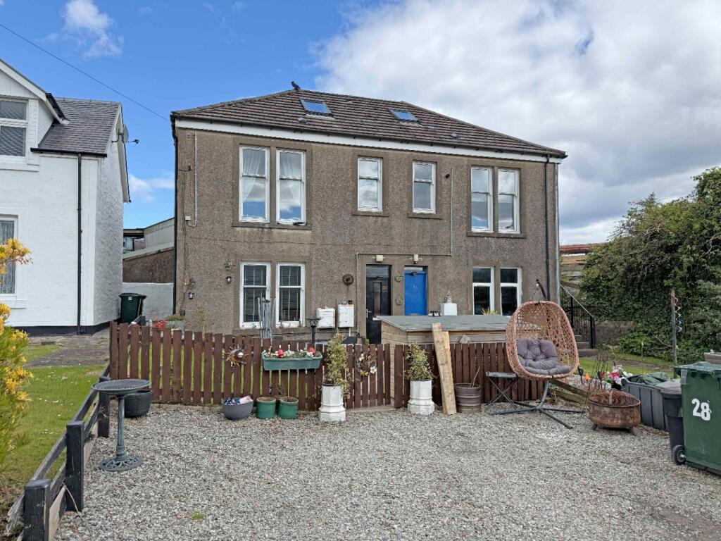 Main image of property: 30 Wellington Street, Dunoon, Argyll and Bute, PA23 7LA