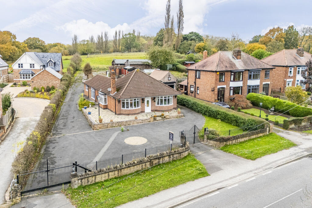 3-bed house on Cordy Lane, Brinsley, NG16, £650,000