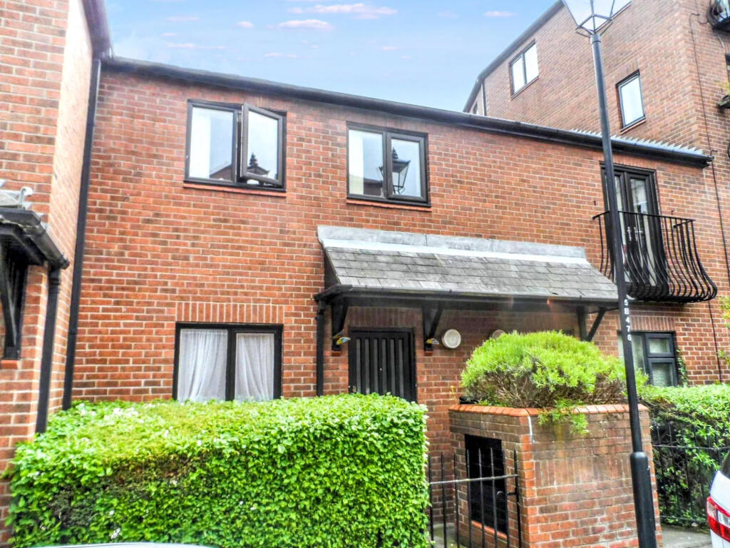 Main image of property: Charlotte Mews, Newcastle upon Tyne, Tyne and Wear, NE1 4XH