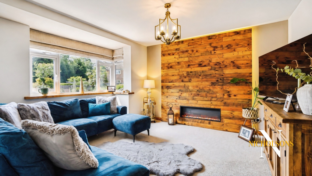 A beautiful home on a great plot on Ordsall Park Close! photo 2
