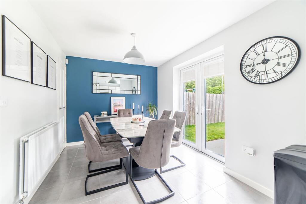 House in Newcastle upon Tyne - View 4