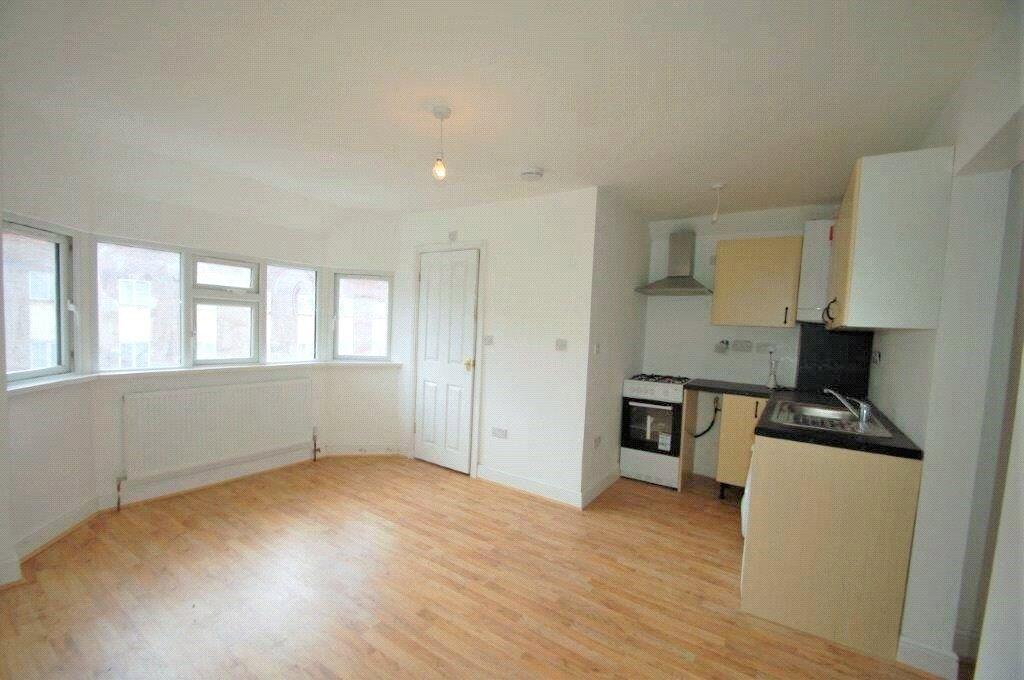 Main image of property: The Parade, Sudbury Heights Avenue, Greenford, UB6