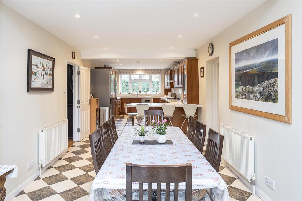 Additional image 4 of Luton Road, Harpenden