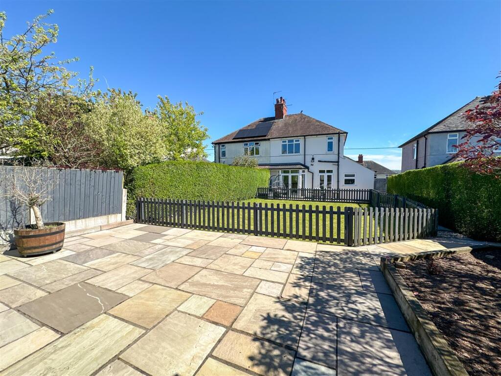 House in Stoke-on-Trent - View 5