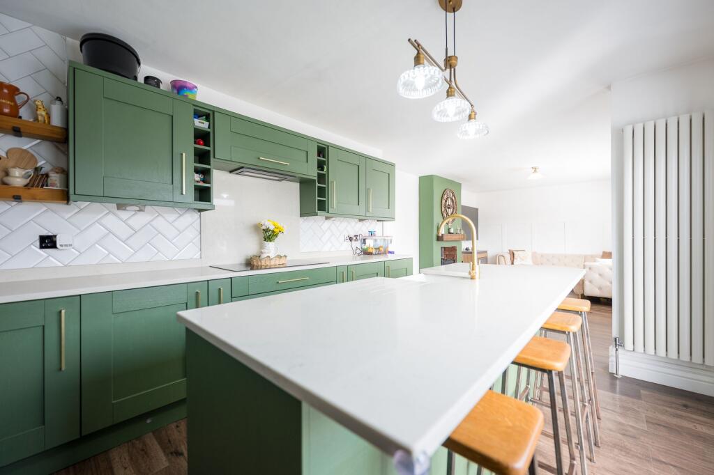 House in West Lancashire, Aughton Park, Ormskirk - More