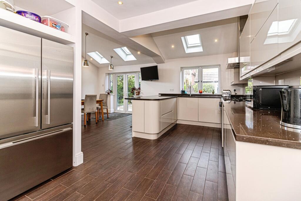 House in Trafford, Greater Manchester - More