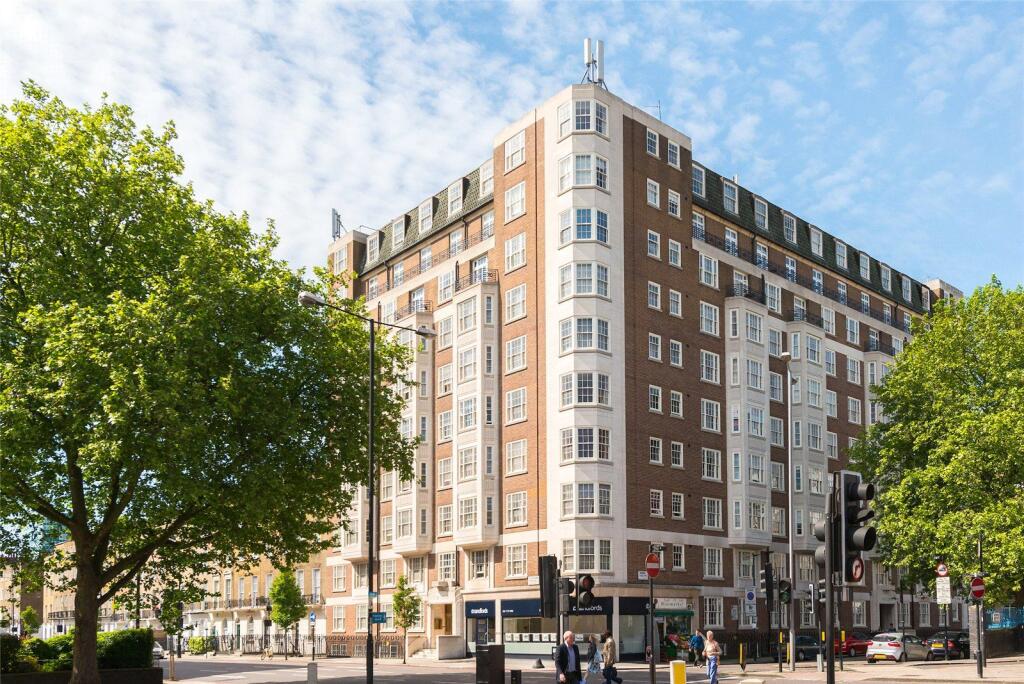 2-bed flat on Gloucester Place, NW1, £825,000
