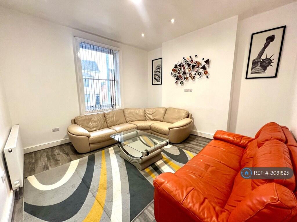 House in Coventry - View 4