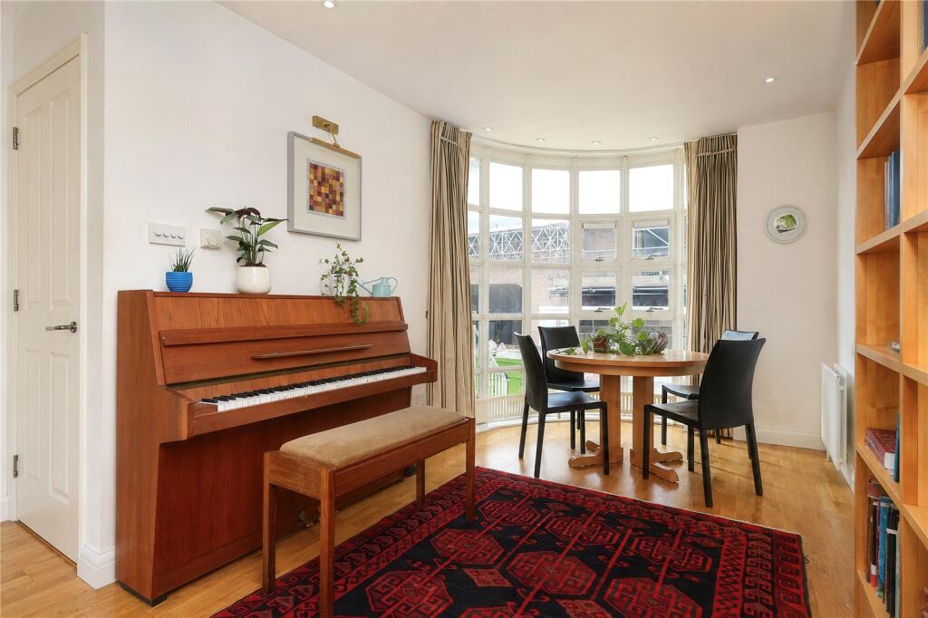 House in Cambridge, Newnham - View 5