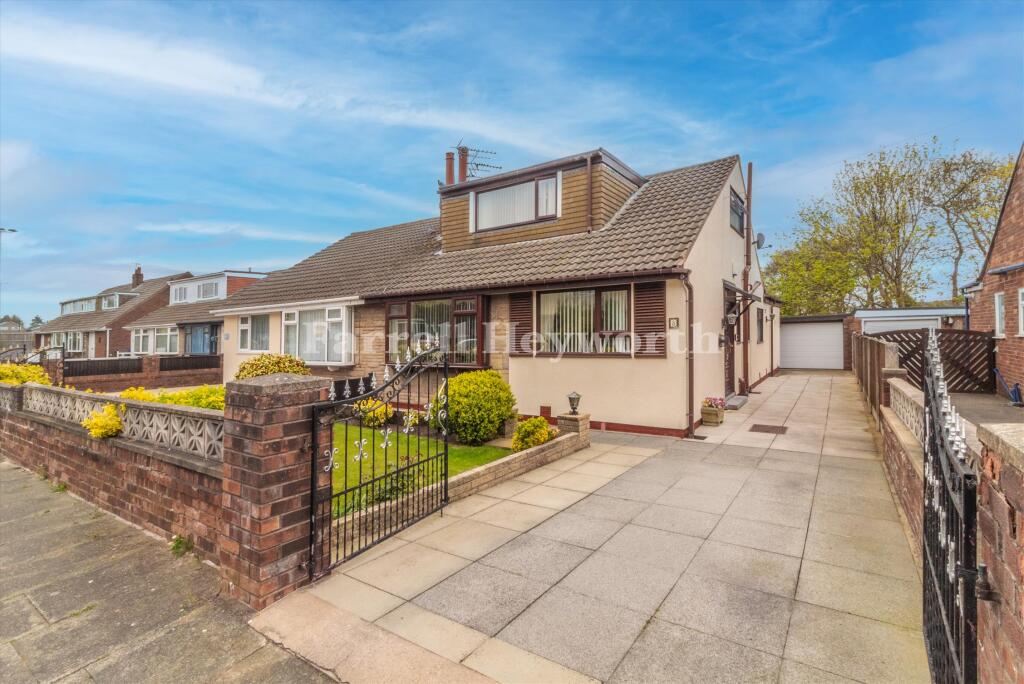 3-bed semi-detached on Cotswold Road, Blackpool, £210,000
