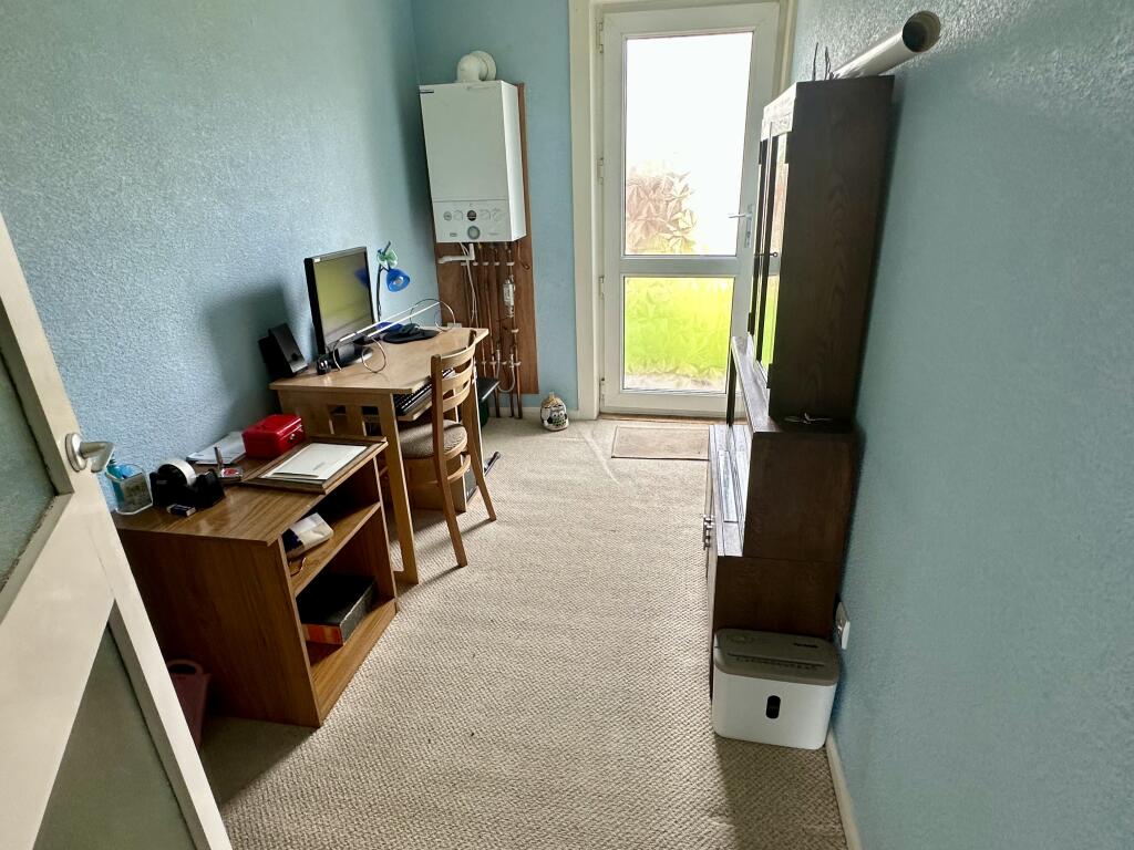 Hopeman, Erskine, Renfrewshire - More