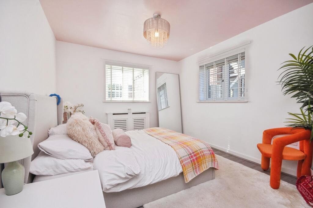 Apartment in Colchester - View 5