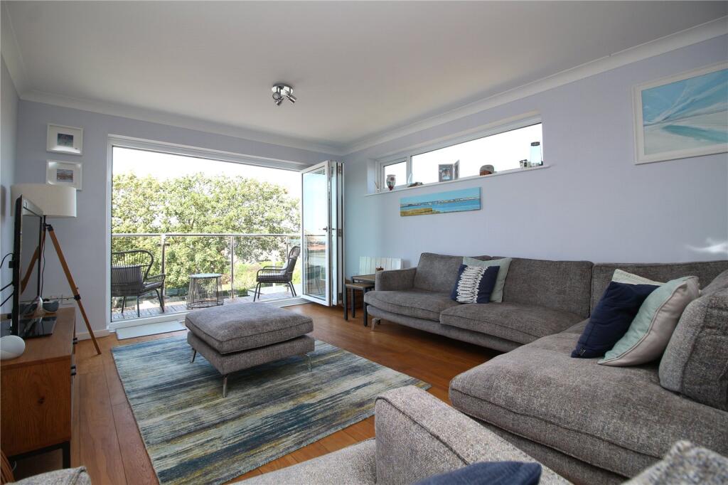 Apartment in New Forest, New Milton - View 4