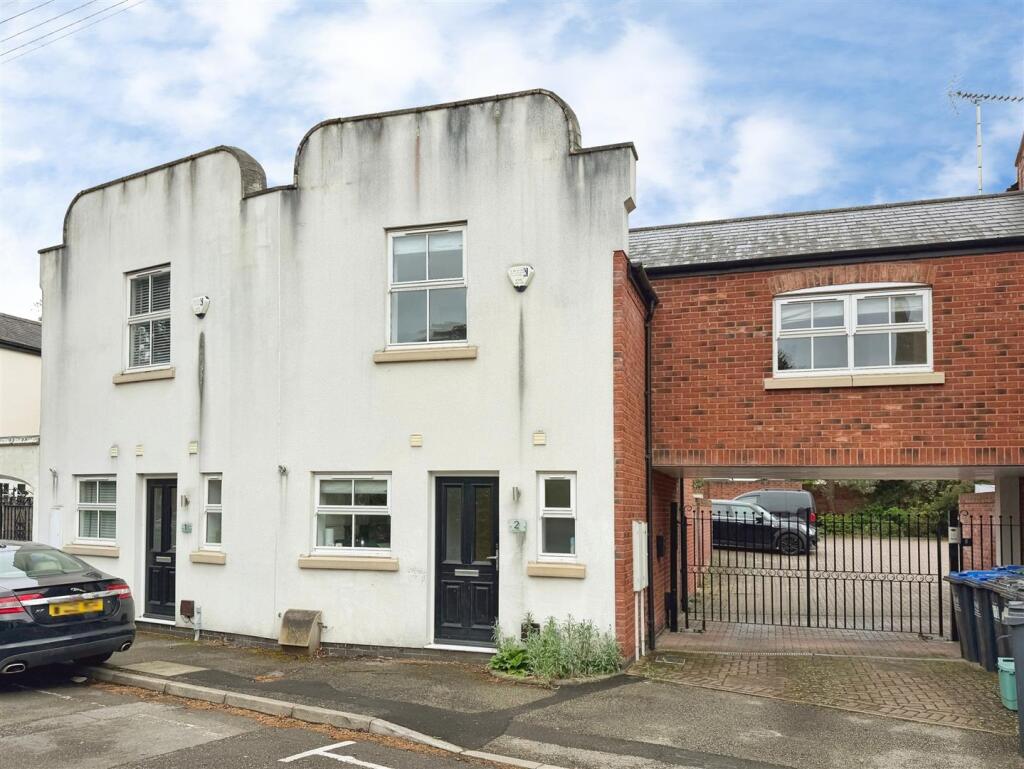 Main image of property: Milverton Crescent West, Leamington Spa