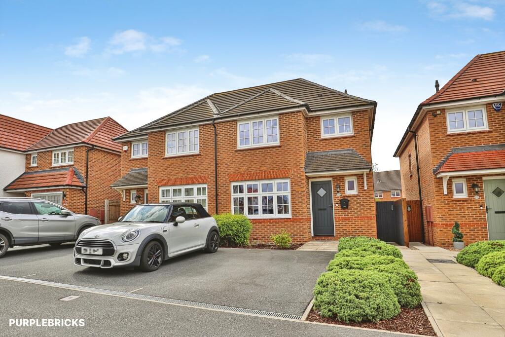 House in Leeds - View 2