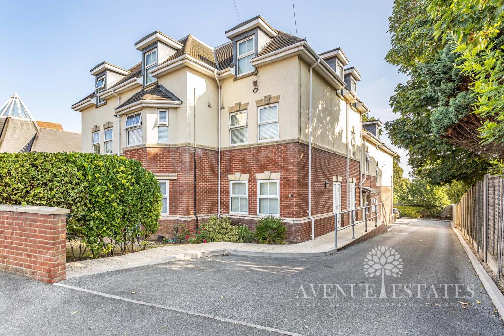 Main image of property: Southbourne Road, Bournemouth, Bournemouth Christchurch Poole