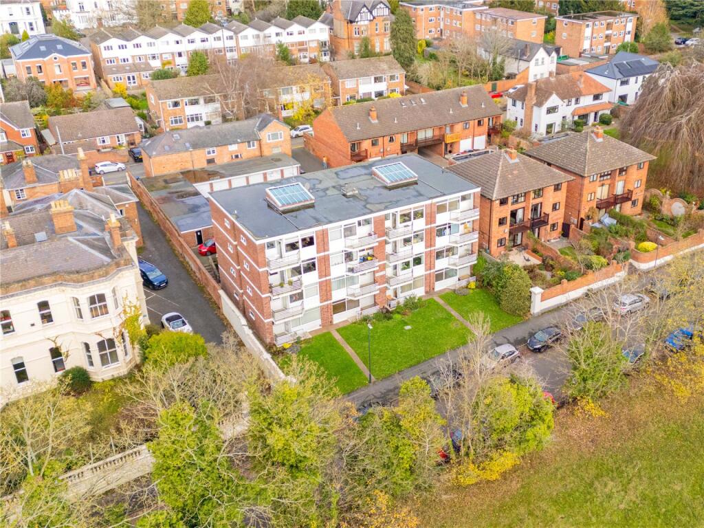 Main image of property: Newbold Terrace East, Leamington Spa, CV32