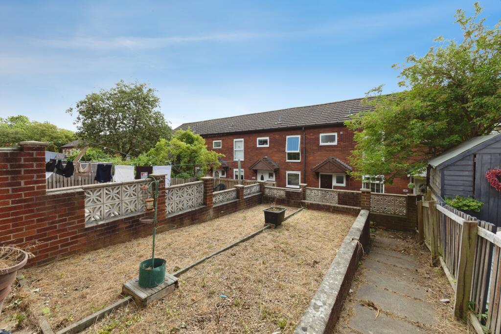 House in Newcastle upon Tyne, Tyne and Wear - View 2
