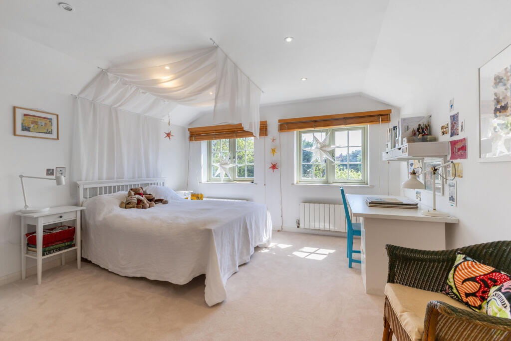 Additional image 8 of Stewart Road, Harpenden, AL5