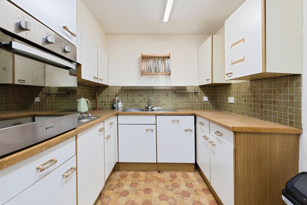 Apartment in York - More