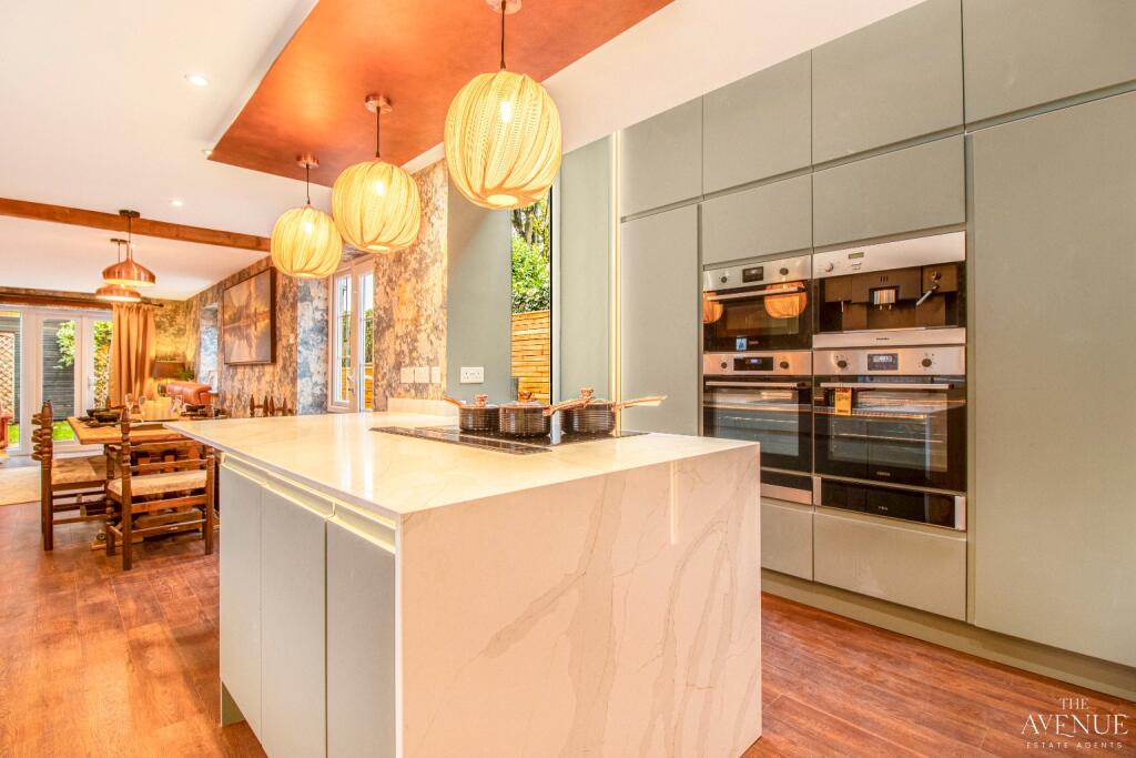 House in Sutton Coldfield, Maney - View 4