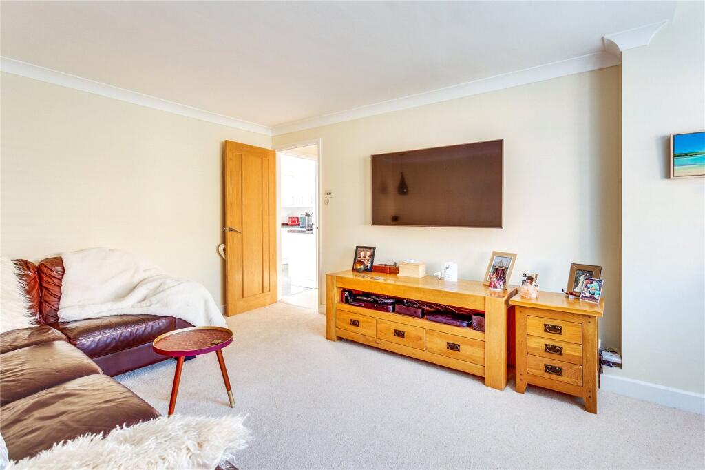 House in Wargrave - View 5