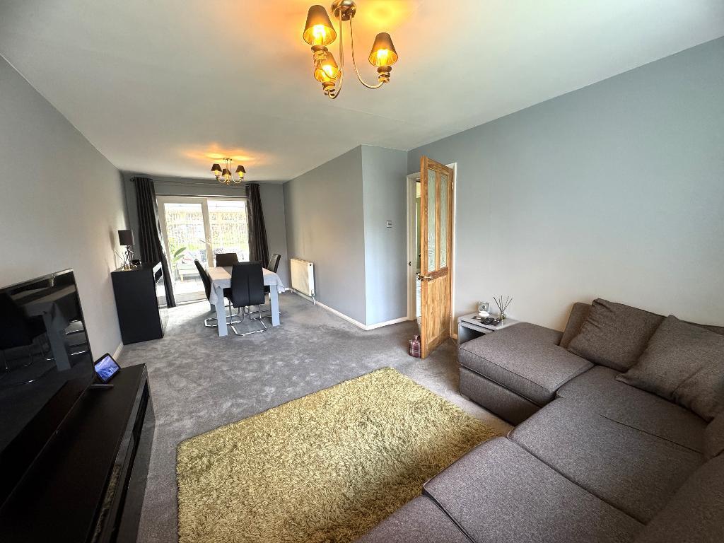 Slade Valley Avenue, Rothwell, NN14 6HR photo 4