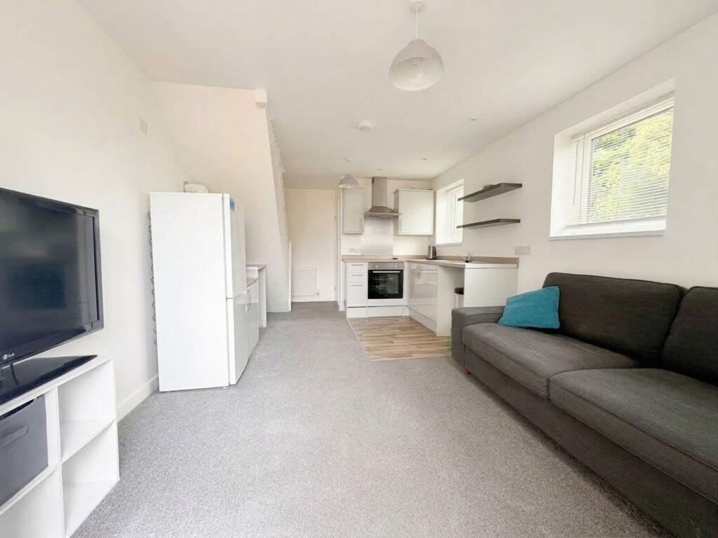 House in Truro, Carn Brea - More