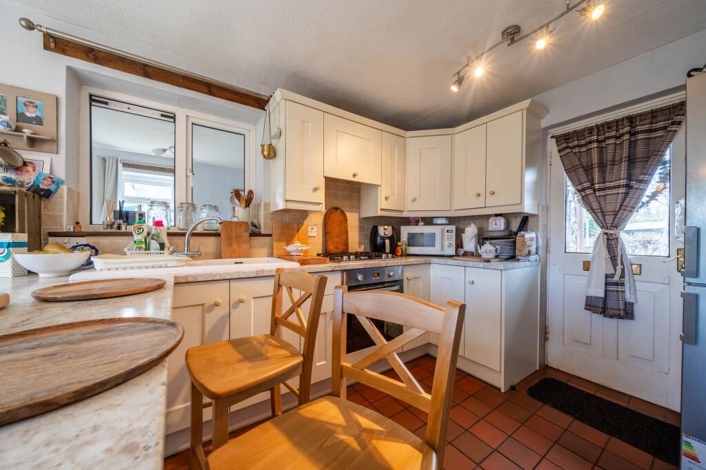 22 Beck Nook, Staveley photo 3
