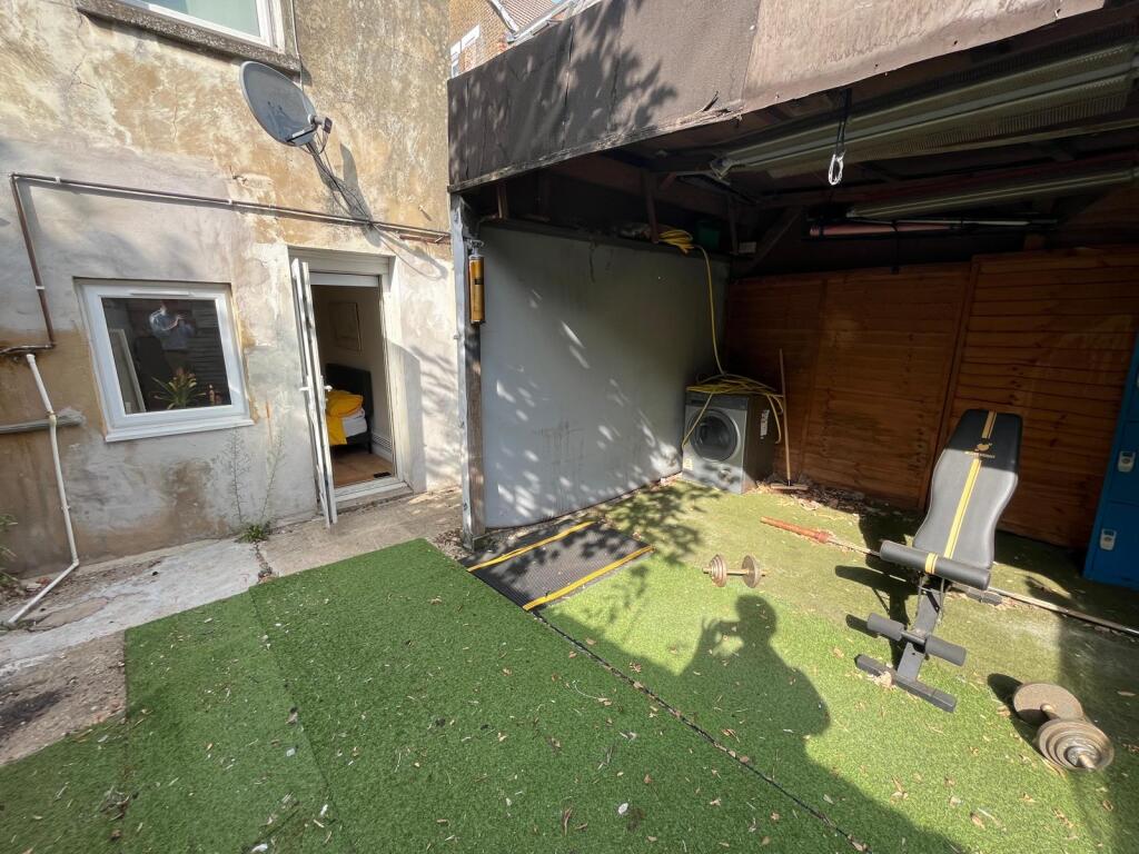Apartment in London - View 4