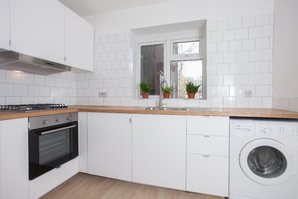 Apartment in London - View 2