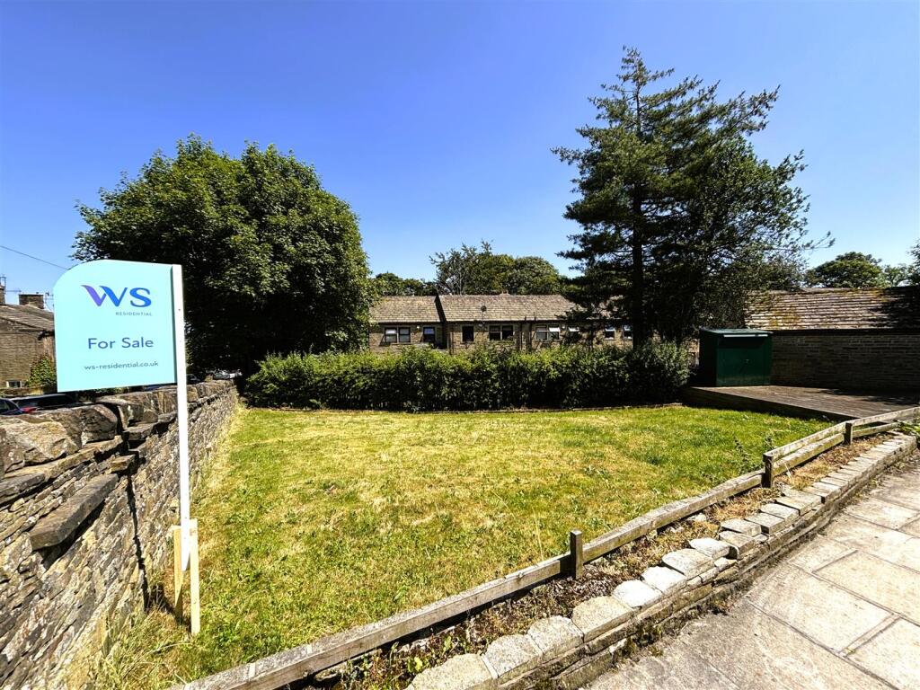The Coach House, Lane Side, Queensbury BD13 - View 6