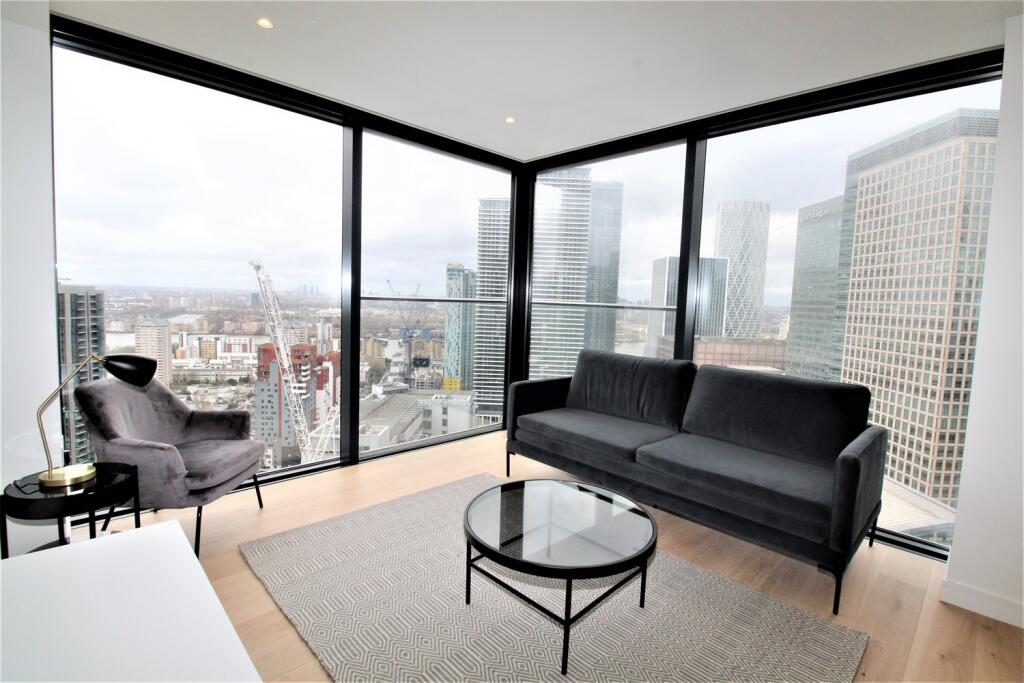 Main image of property: Hampton Tower, E14