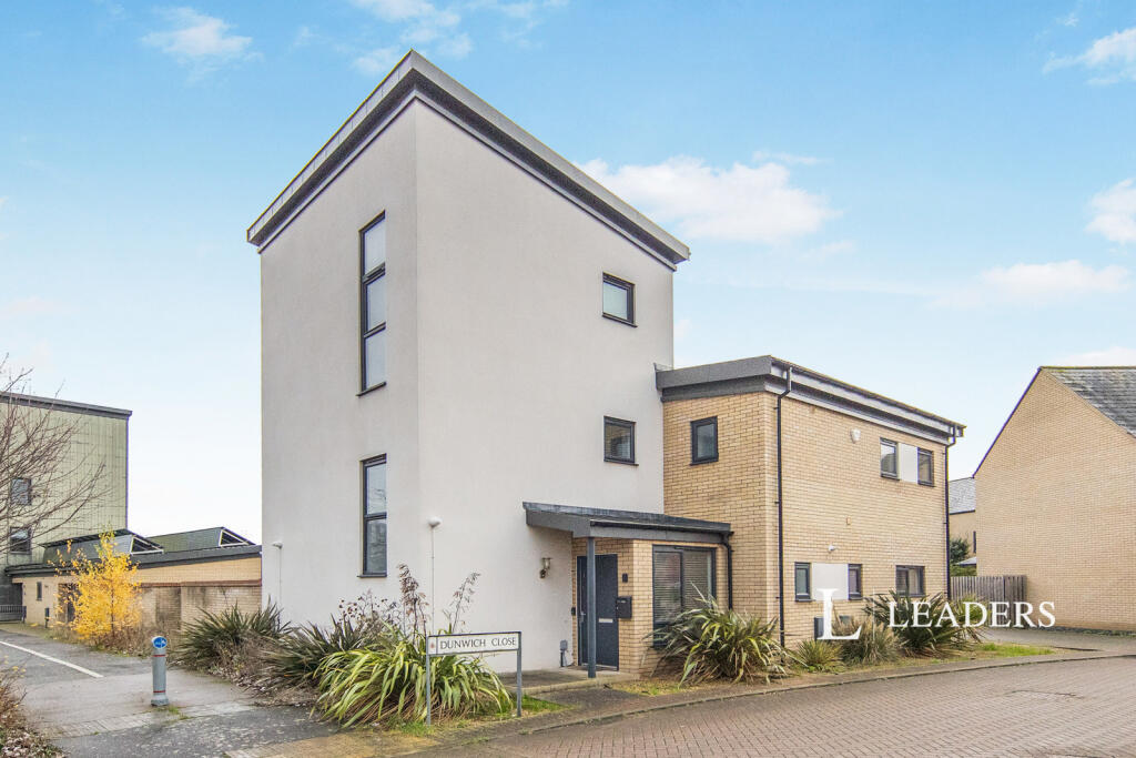 Main image of property: Dunwich Close, Ipswich, Suffolk, IP3