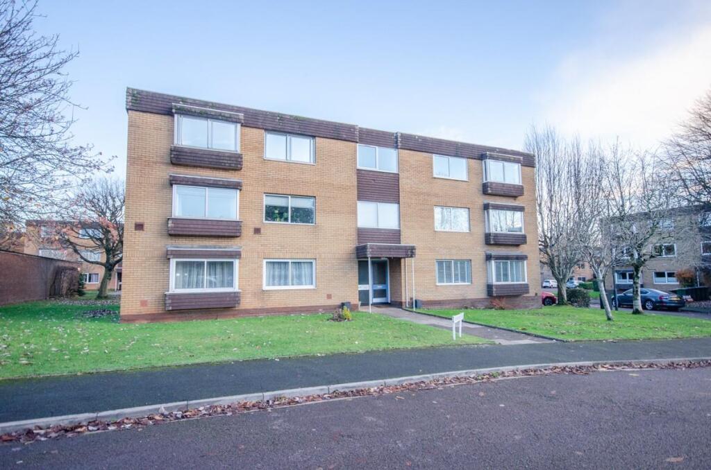 Main image of property: Harford Drive, Frenchay, Bristol, BS16 1NS