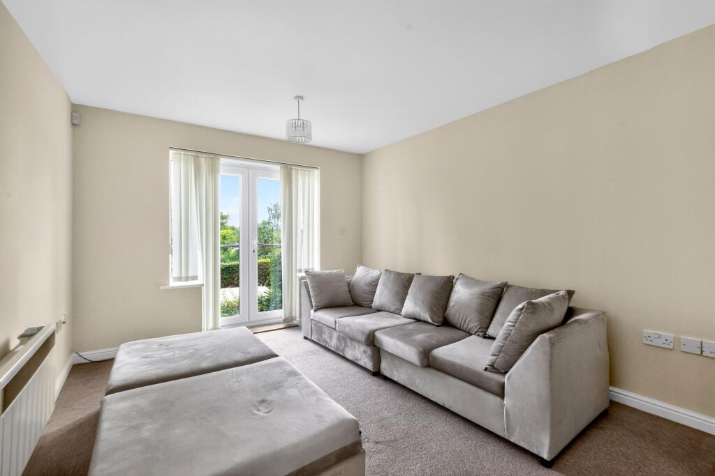 Common Road, Evesham, WR11 photo 3